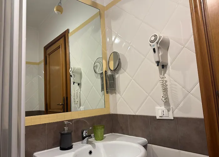Anthony House, Anthony Floor 3, Castro Pretorio דירה רומא