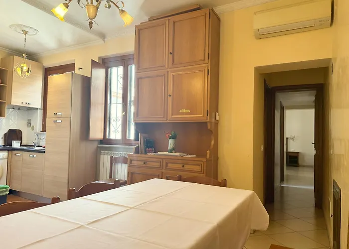 Anthony House, Anthony Floor 3, Castro Pretorio *