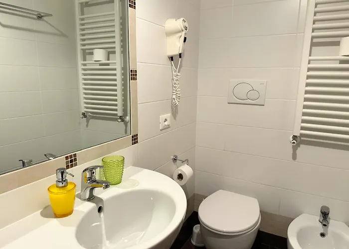 Anthony House, Anthony Floor 3, Castro Pretorio דירה רומא