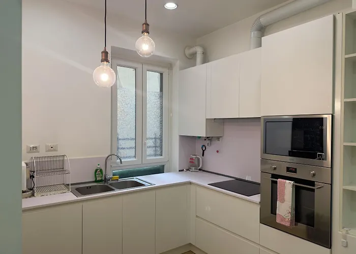 Anthony House, Anthony Floor 3, Castro Pretorio